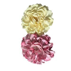 Flower Shape‎ Throw Pillow By Bess pink pillow 3D 9” lot of 2 vintage